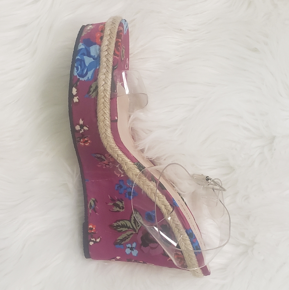 Wedge heel